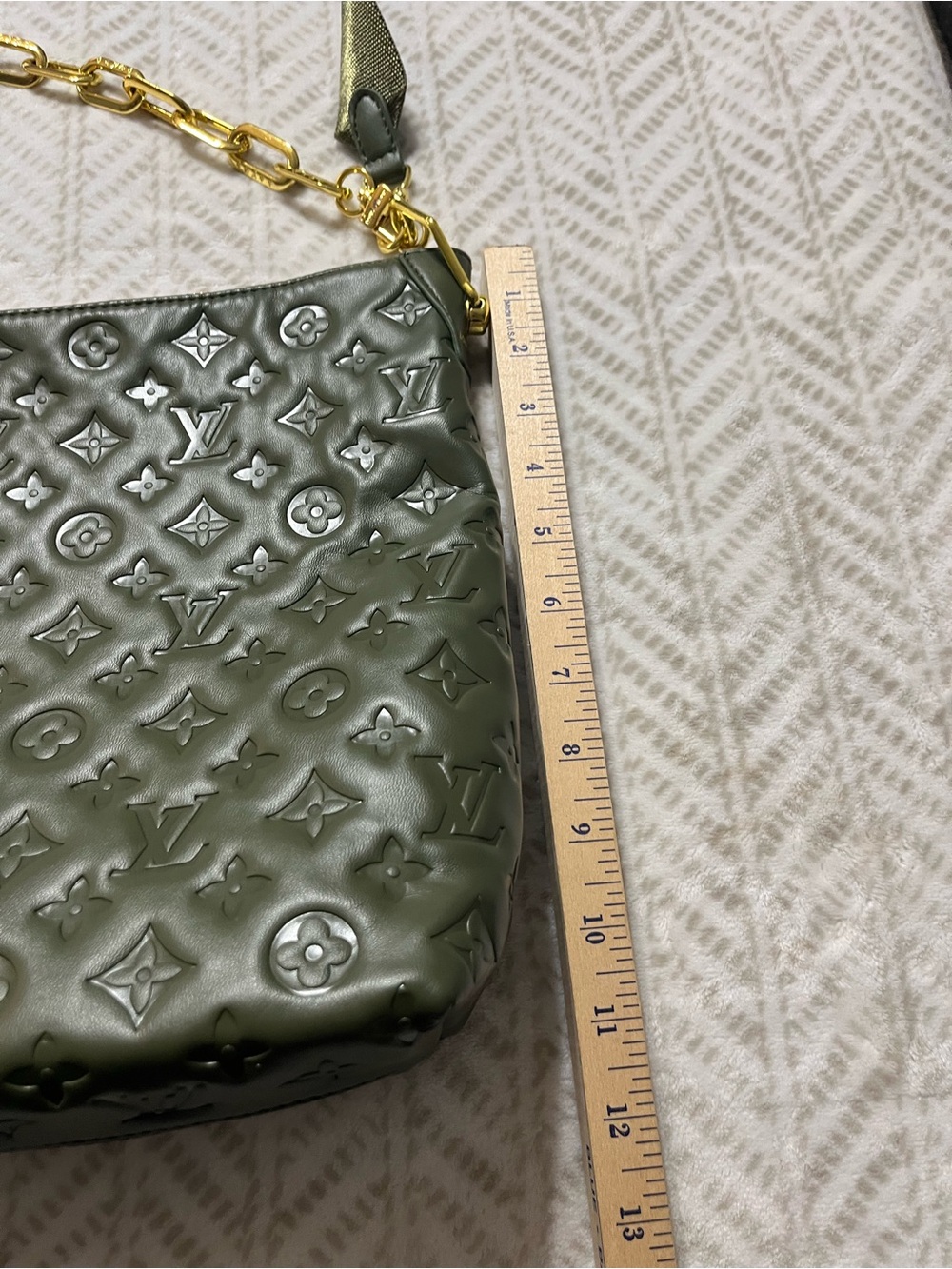 Louis Vuitton Olive Green Embossed Monogram Crossbody with Matching Pouch - Picture 7 of 16